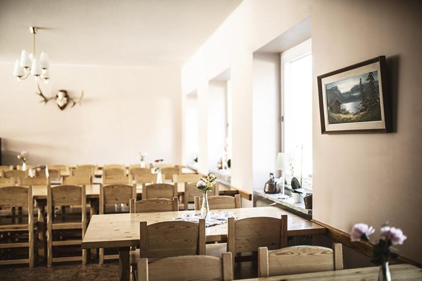 Nederhoegen Vildmarkscenter Ratan Εξωτερικό φωτογραφία